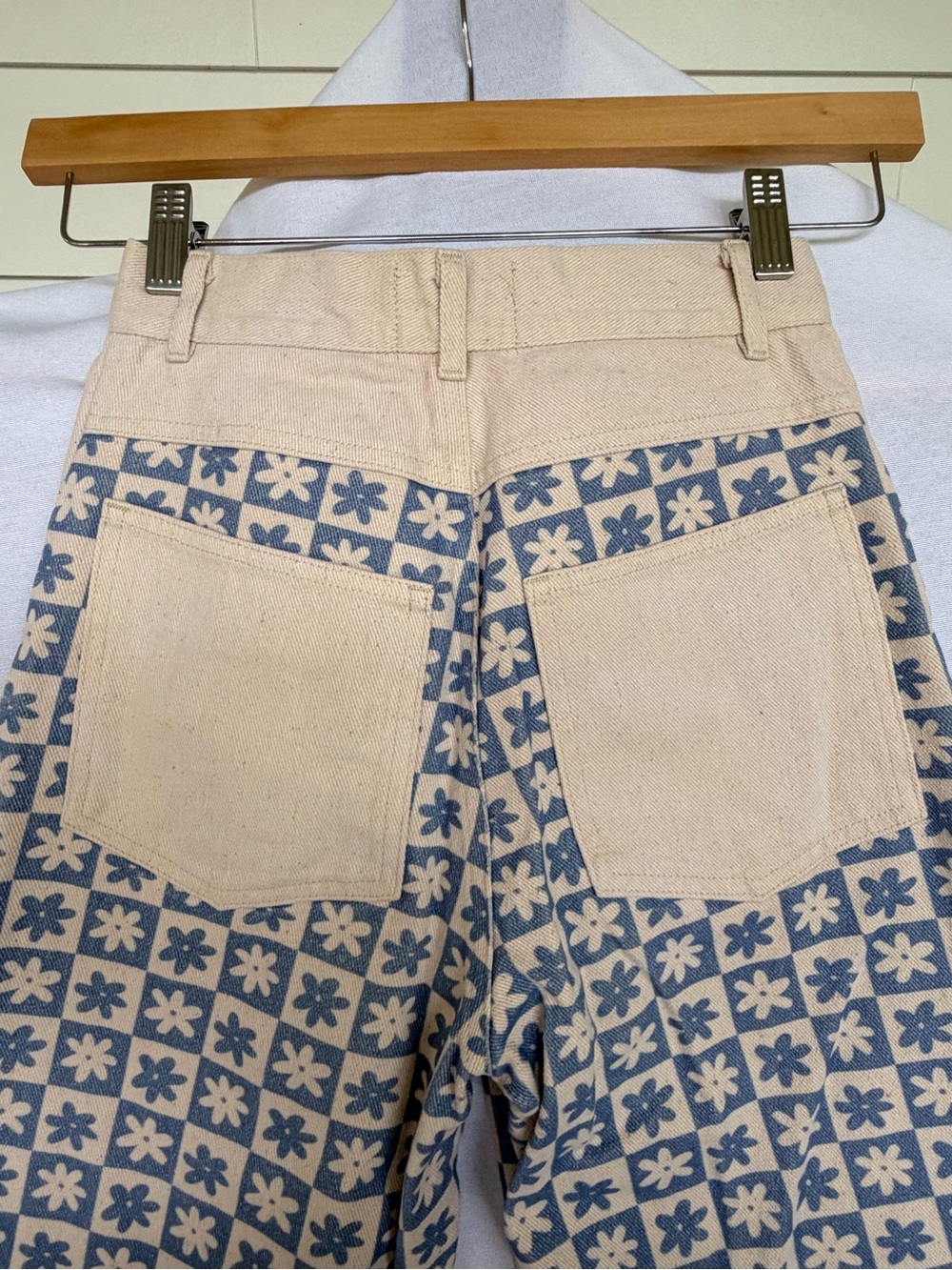 Lisa says Gah Blue Floral Checkerboard Jeans Sz25 wide leg High rise Daisy Denim - Picture 5 of 10